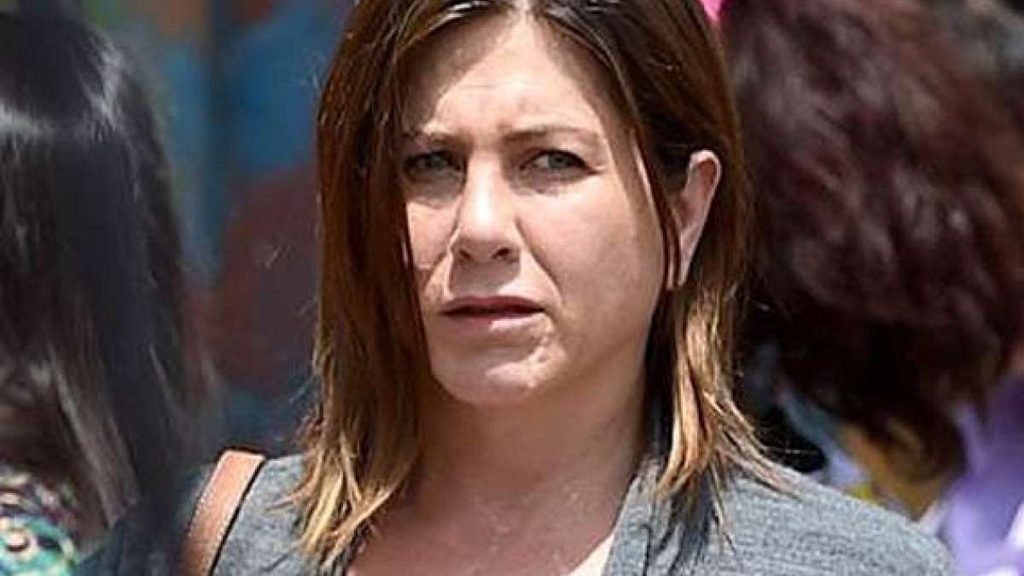 IndiaTvf47e37 jennifer aniston 2014
