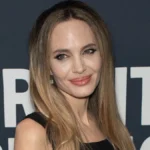 angelina_jolie_film_festival_return